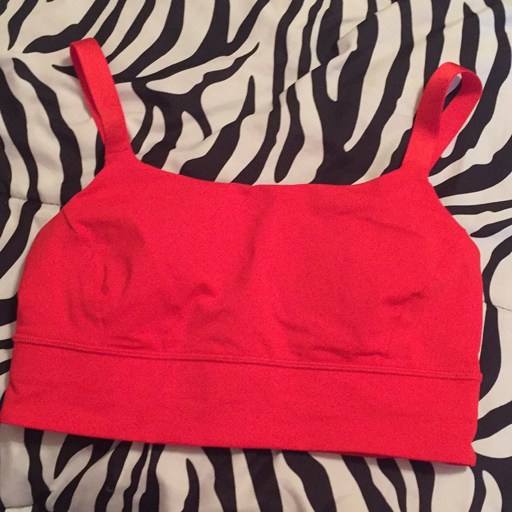 NWOT lululemon sports bra size 8 Red